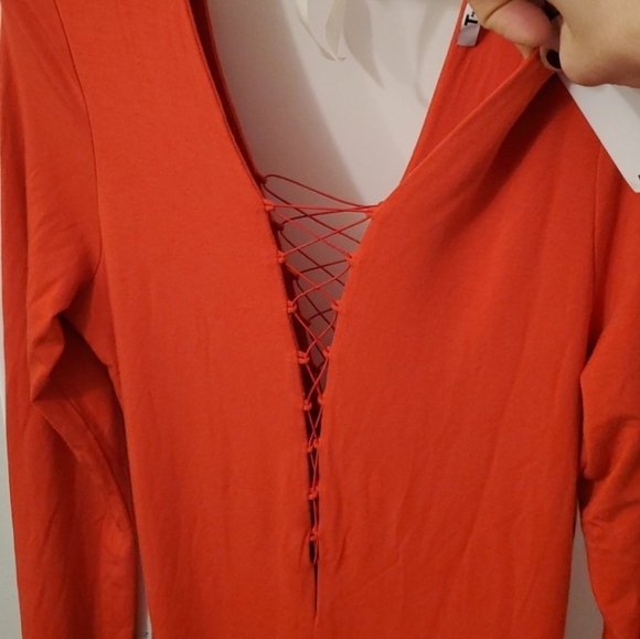 Alexander Wang Lace Up Midi Long Sleeve Dress In Scarlet - Picture 4 of 4